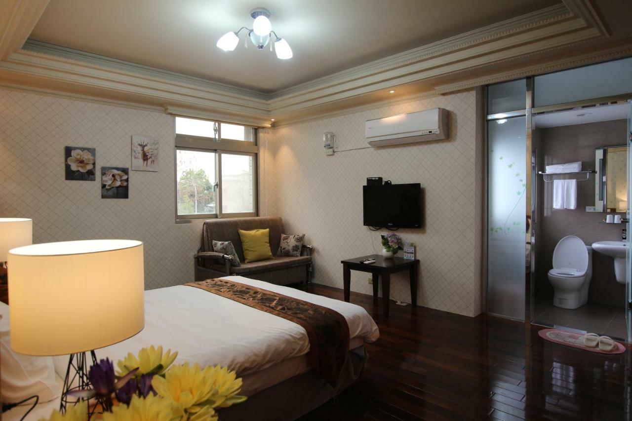 Yilan Pine Villa Homestay Луодонг Екстериор снимка