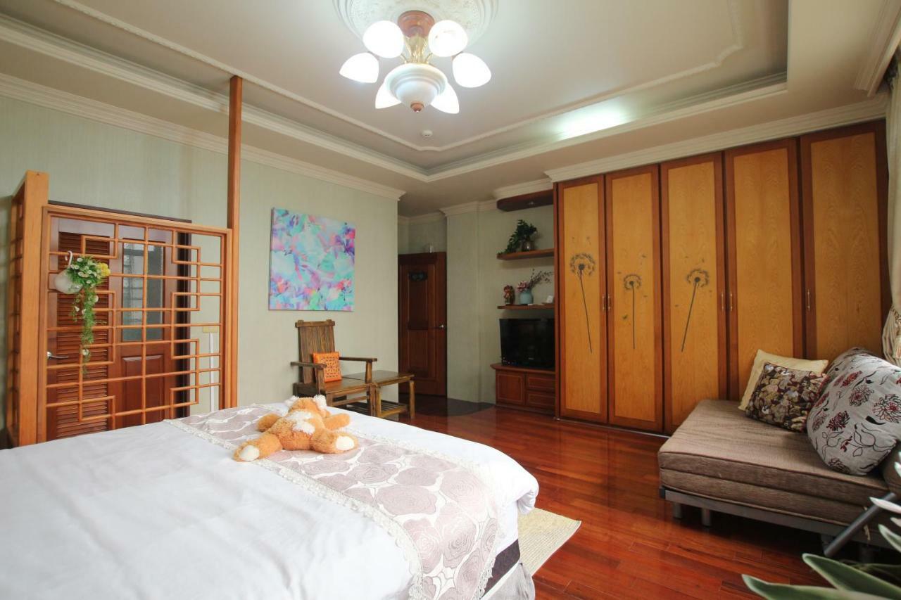 Yilan Pine Villa Homestay Луодонг Екстериор снимка