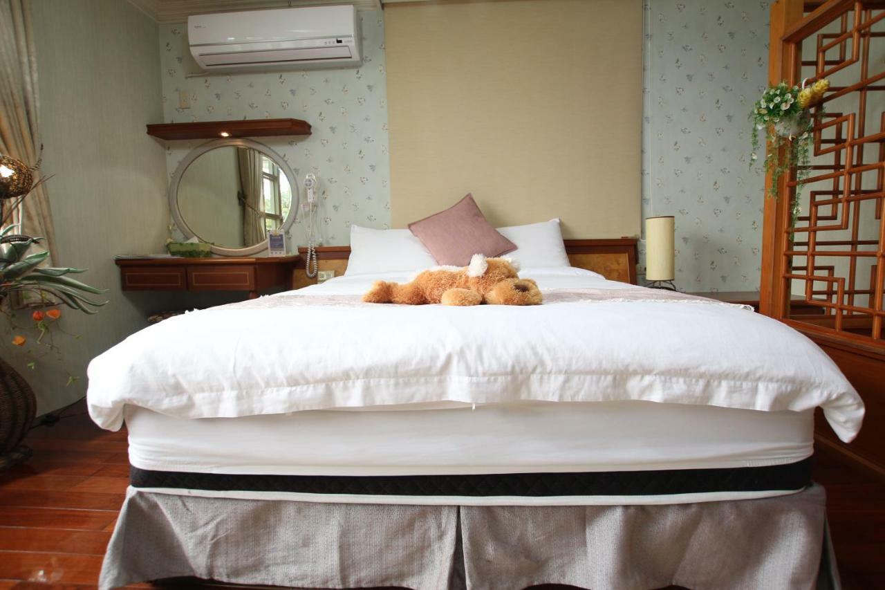 Yilan Pine Villa Homestay Луодонг Екстериор снимка