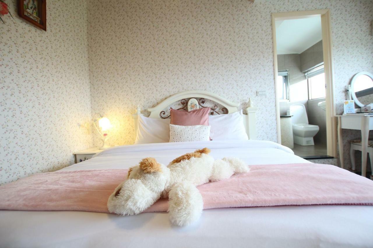 Yilan Pine Villa Homestay Луодонг Екстериор снимка